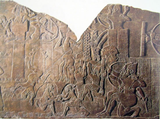 Esercito assiro all'assalto di una fortezza (proveniente dal palazzo di Assurnazipal)